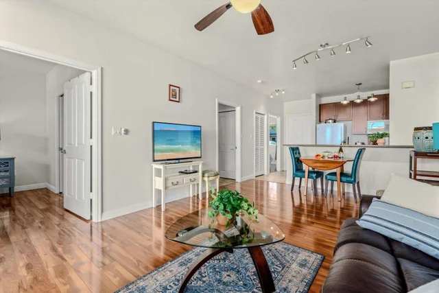 Listing Image for 214 Hooulu Ln 303 4 of 34