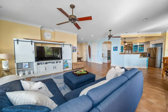 Listing Image for 21 W Huapala Pl A 19 of 50