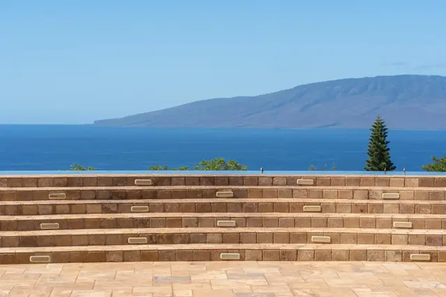 Listing Image for 21 W Huapala Pl A 2 of 50