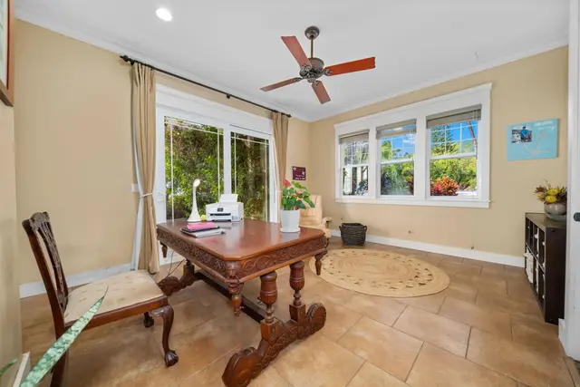 Listing Image for 21 W Huapala Pl A 29 of 50