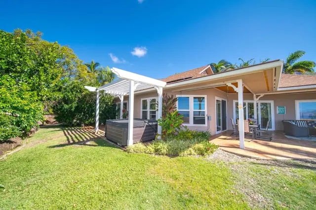 Listing Image for 21 W Huapala Pl A 41 of 50