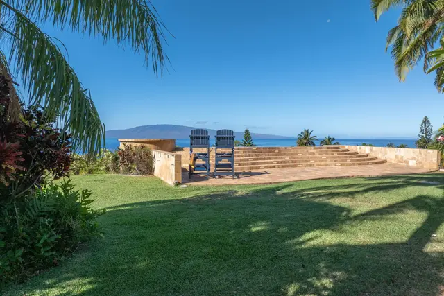 Listing Image for 21 W Huapala Pl A 43 of 50