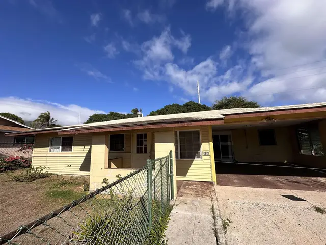 Listing Image for 446 Ipu Cir 3 of 13