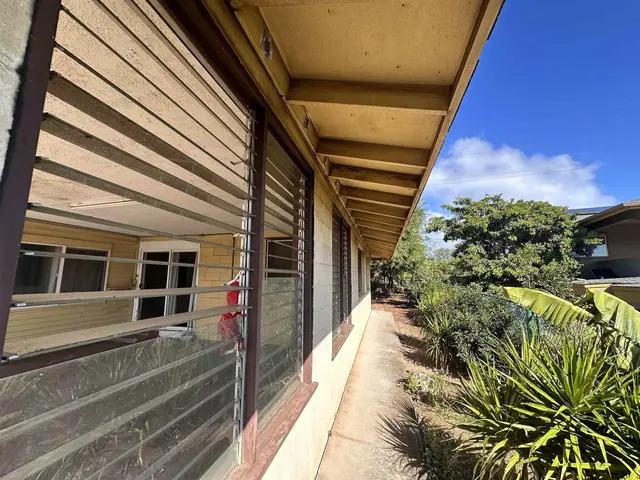 Listing Image for 446 Ipu Cir 6 of 13