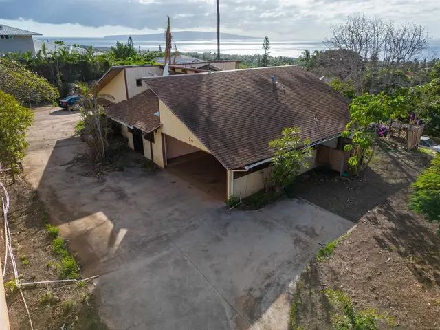 Listing Image for 614 Kupulau Dr 9 of 30