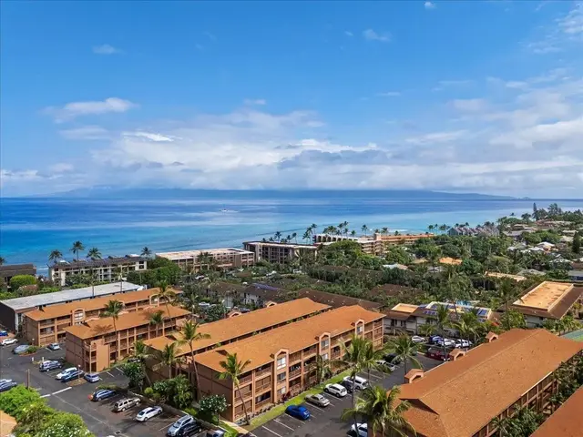 Listing Image for 3740 Lower Honoapiilani Rd D103 26 of 37