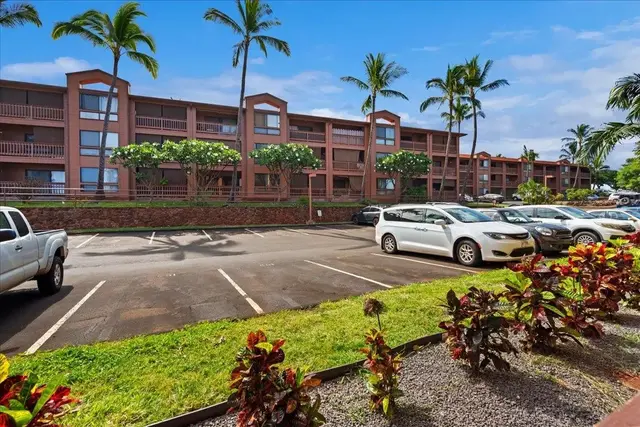 Listing Image for 3740 Lower Honoapiilani Rd D103 35 of 37