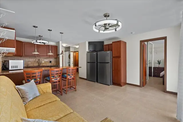 Listing Image for 3740 Lower Honoapiilani Rd D103 6 of 37