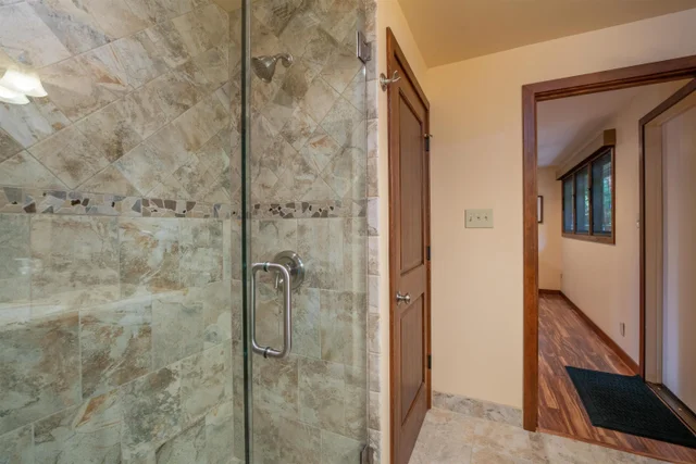 Listing Image for 2750 Kalapu Dr 23 17 of 27