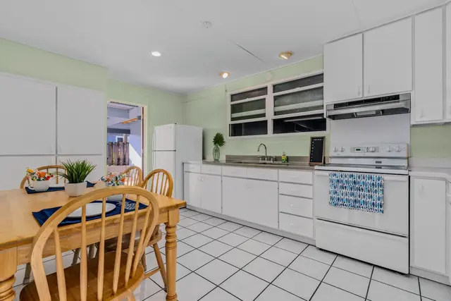 Listing Image for 314 Palama Dr 6 of 34
