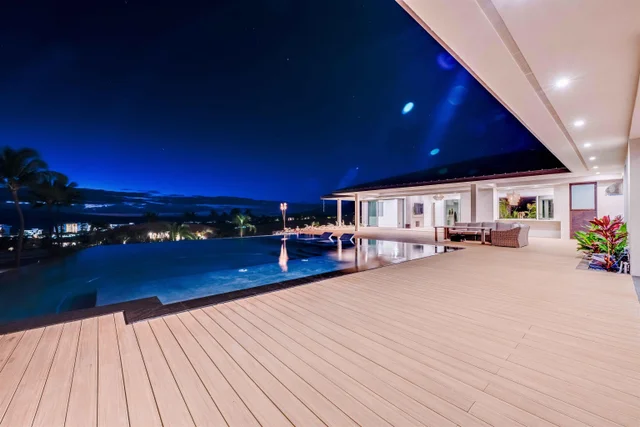 Listing Image for 467 Anapuni Loop 45 of 50