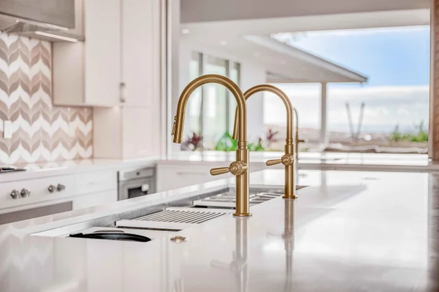 Listing Image for 467 Anapuni Loop 9 of 50