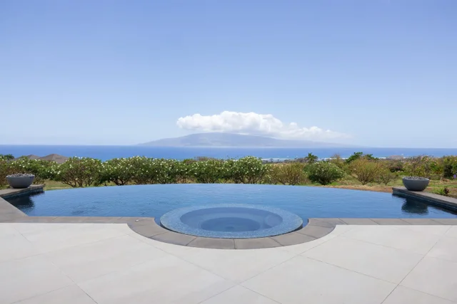 Listing Image for 325 Hokiokio Pl 21 of 31