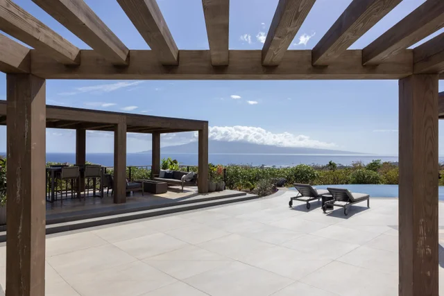 Listing Image for 325 Hokiokio Pl 22 of 31