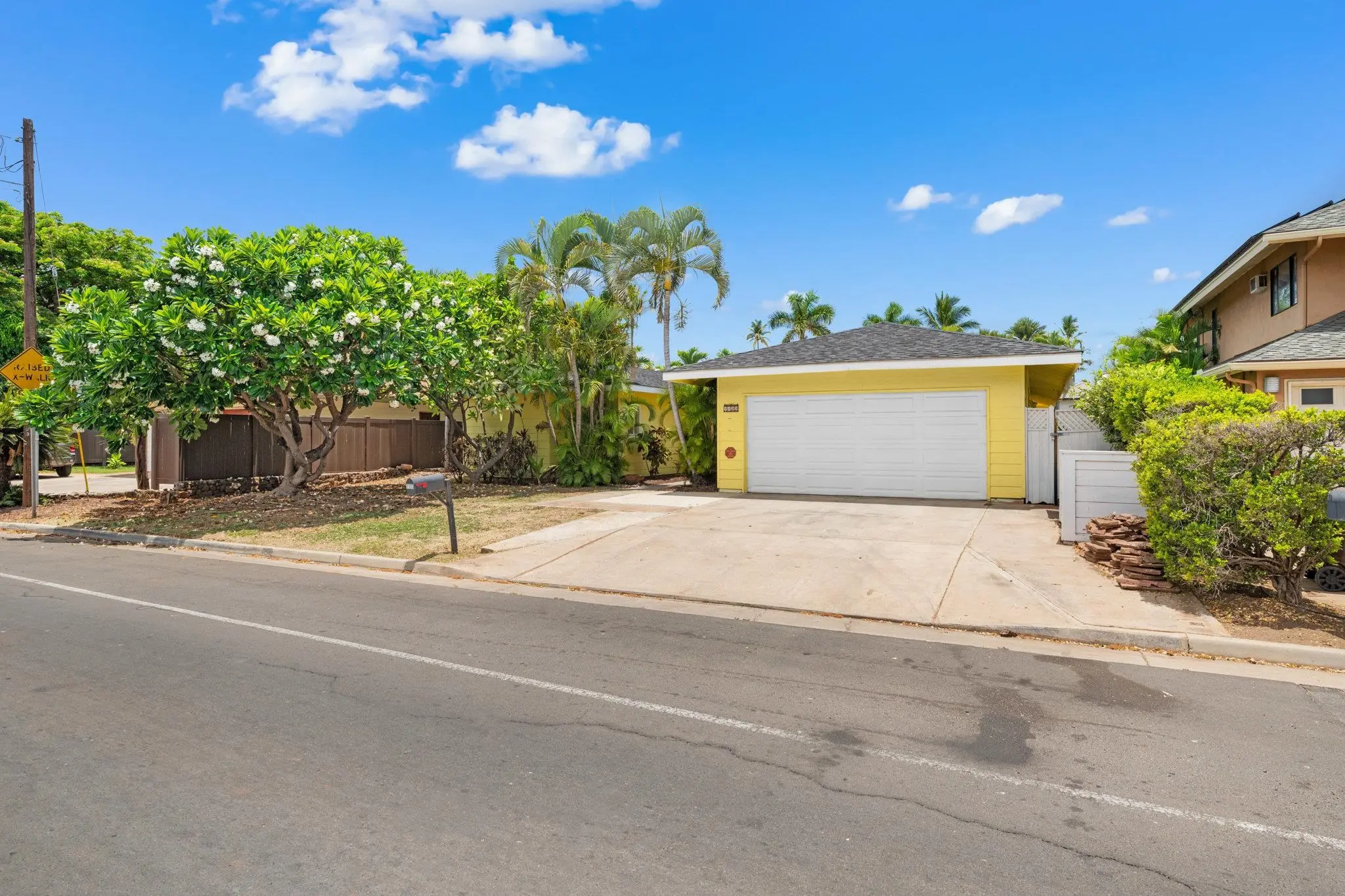 Photo of Listing #409342