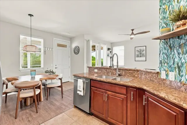Listing Image for 32 Hune One Ln 5-203 21 of 49