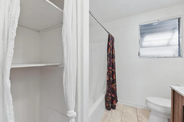 Listing Image for 6 Kahope Pl 12 of 48