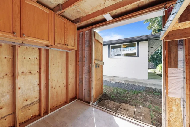 Listing Image for 6 Kahope Pl 36 of 48