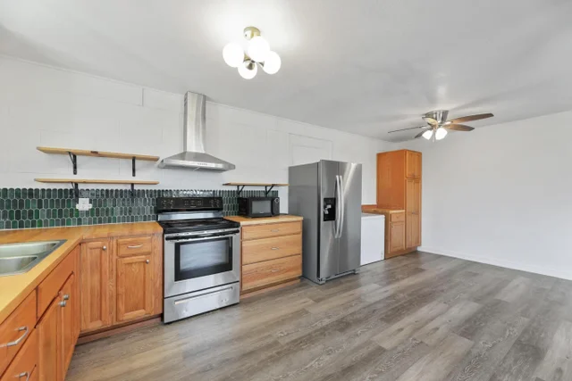 Listing Image for 6 Kahope Pl 7 of 48