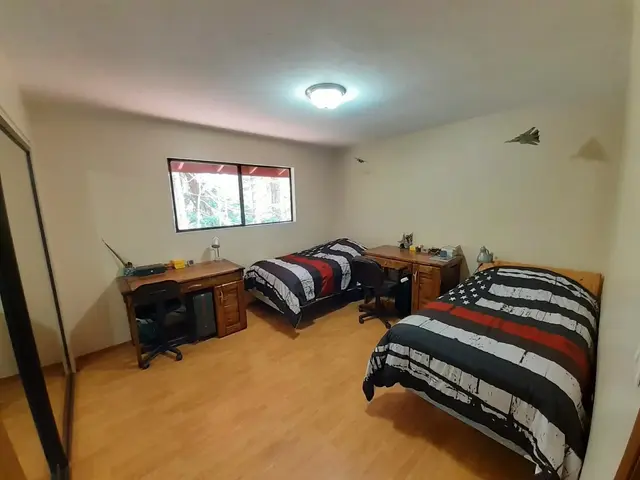 Listing Image for 16 Ehu Rd 14 of 50