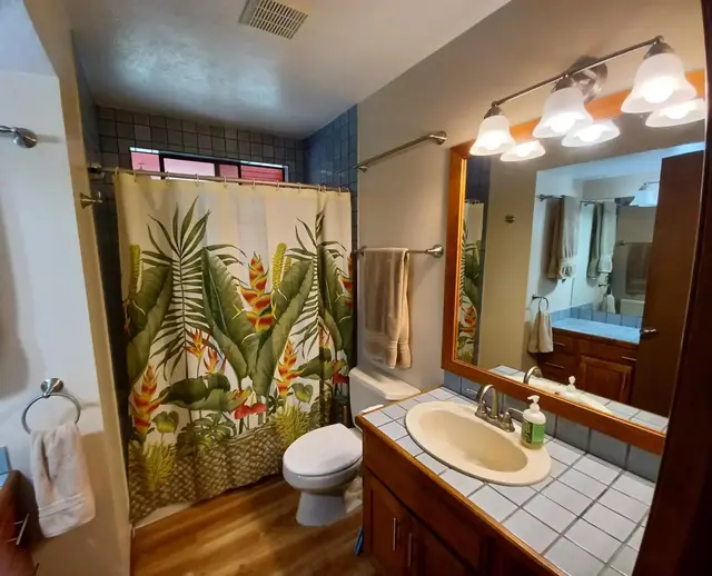 Listing Image for 16 Ehu Rd 17 of 50