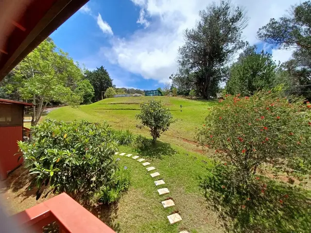 Listing Image for 16 Ehu Rd 19 of 50