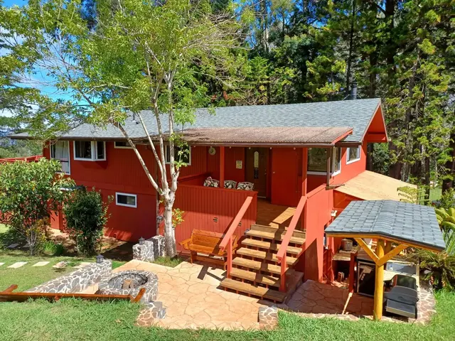 Listing Image for 16 Ehu Rd 4 of 50