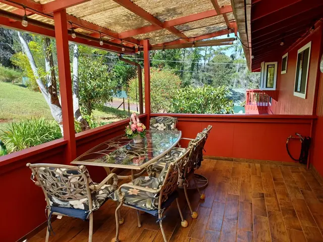 Listing Image for 16 Ehu Rd 40 of 50