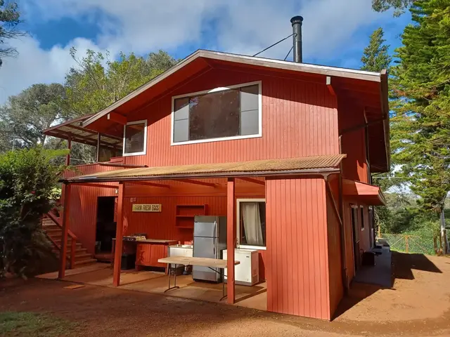 Listing Image for 16 Ehu Rd 41 of 50