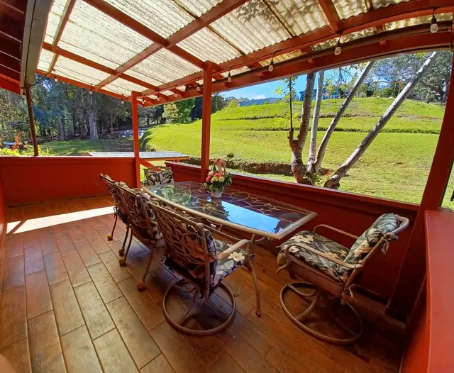 Listing Image for 16 Ehu Rd 7 of 50