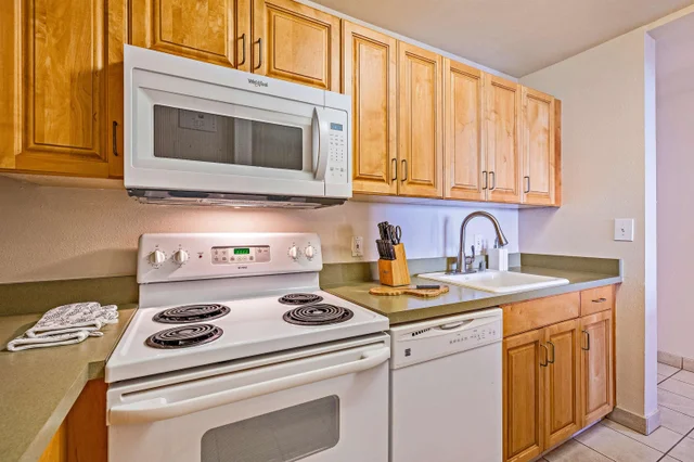 Listing Image for 4327 Lower Honoapiilani Rd 1003b 21 of 47