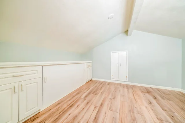 Listing Image for 15 Kulanihakoi St 17e 12 of 43