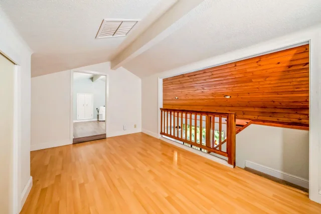 Listing Image for 15 Kulanihakoi St 17e 14 of 43