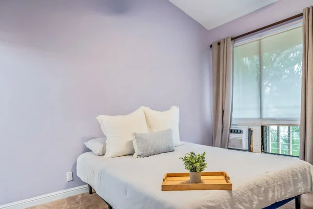 Listing Image for 15 Kulanihakoi St 17e 22 of 43