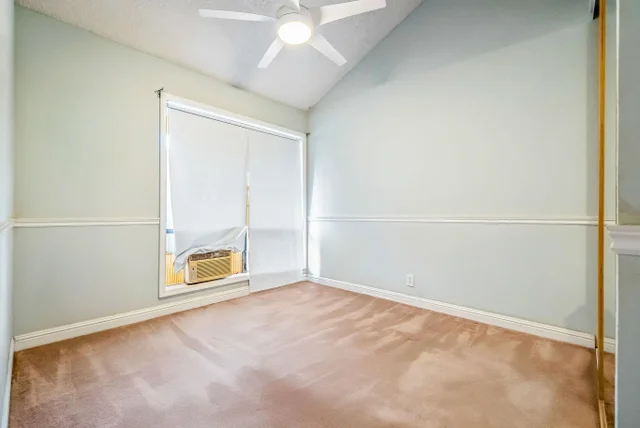 Listing Image for 15 Kulanihakoi St 17e 24 of 43