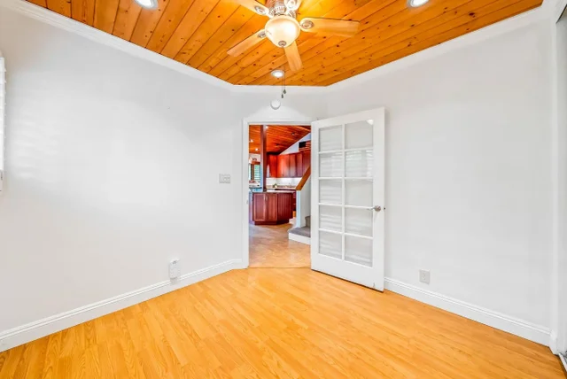 Listing Image for 15 Kulanihakoi St 17e 30 of 43