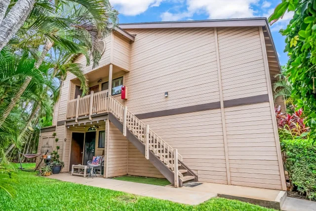 Listing Image for 15 Kulanihakoi St 17e 33 of 43