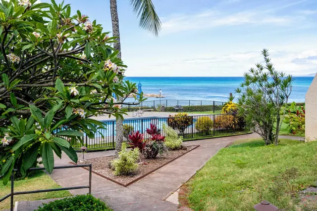 Listing Image for 5295 Lower Honoapiilani Rd B36 34 of 49