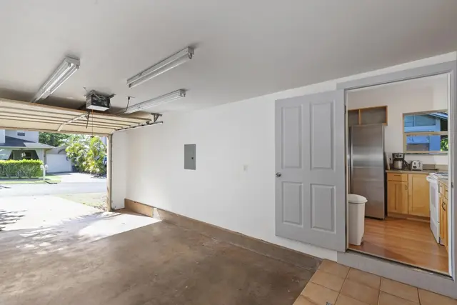 Listing Image for 15 Hoku Pl 31 of 46