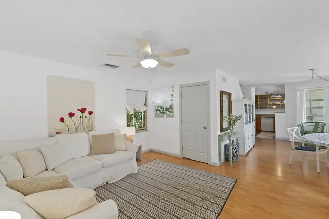 Listing Image for 15 Hoku Pl 7 of 46