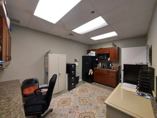 Listing Image for 411 Huku Lii Pl 302 10 of 18