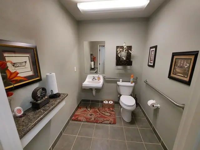 Listing Image for 411 Huku Lii Pl 302 14 of 18