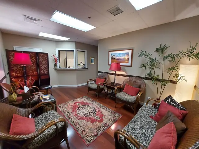 Listing Image for 411 Huku Lii Pl 302 8 of 18
