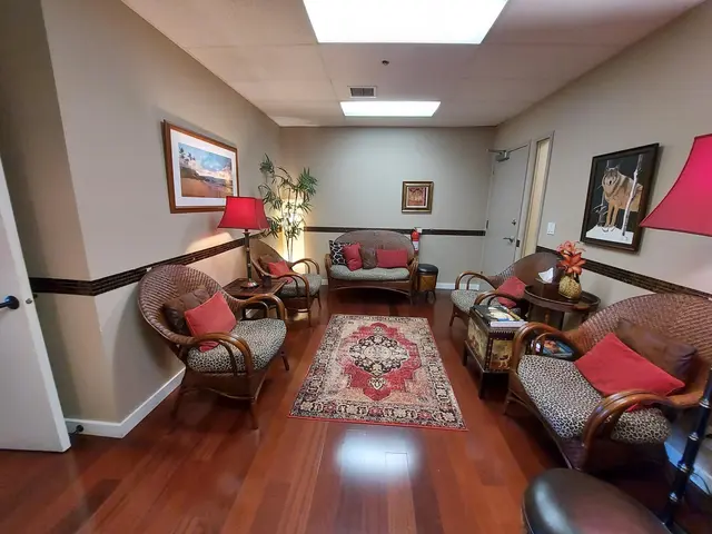 Listing Image for 411 Huku Lii Pl 302 9 of 18