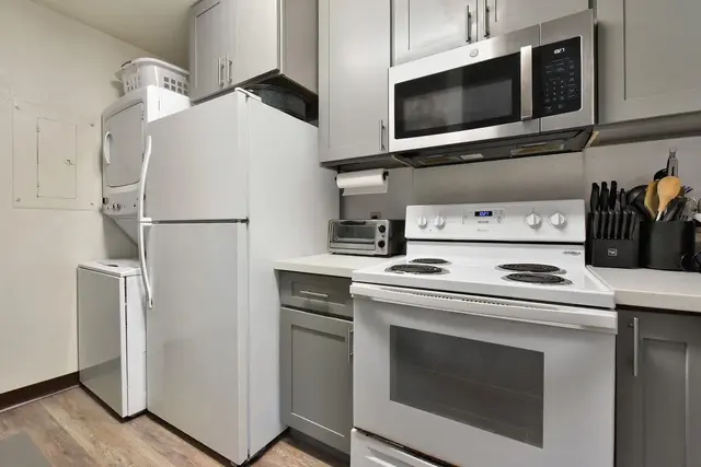 Listing Image for 4955 Hanawai St 4-202 5 of 9