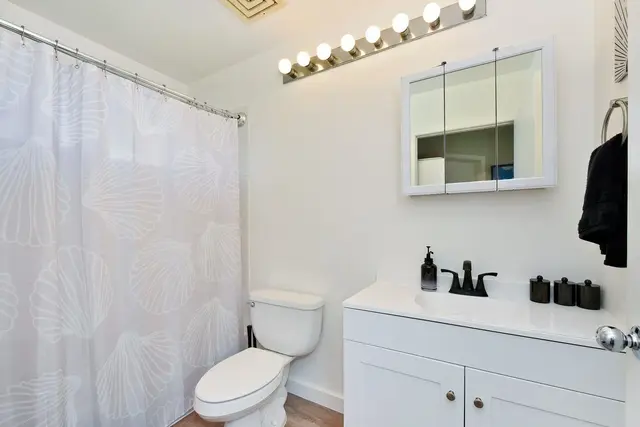 Listing Image for 4955 Hanawai St 4-202 7 of 9