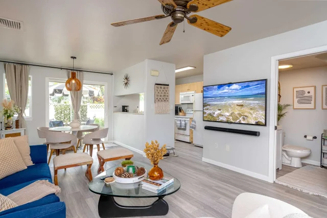 Listing Image for 647 Meakanu Ln 503 4 of 24