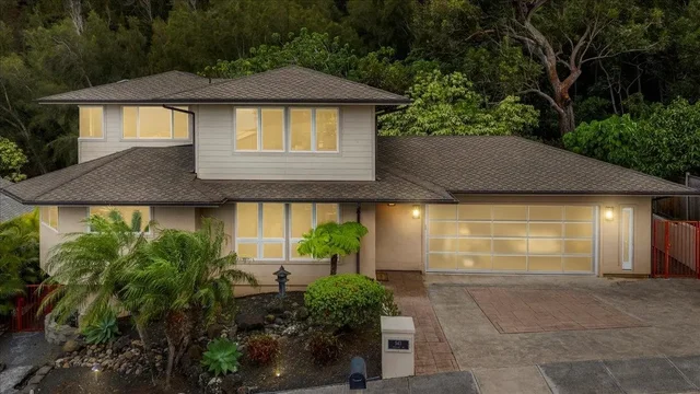 Listing Image for 543 Polulani Dr 1 of 50