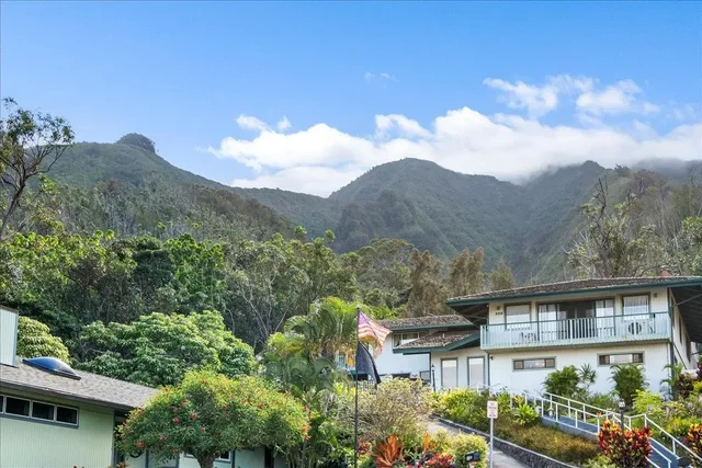 Listing Image for 543 Polulani Dr 36 of 50