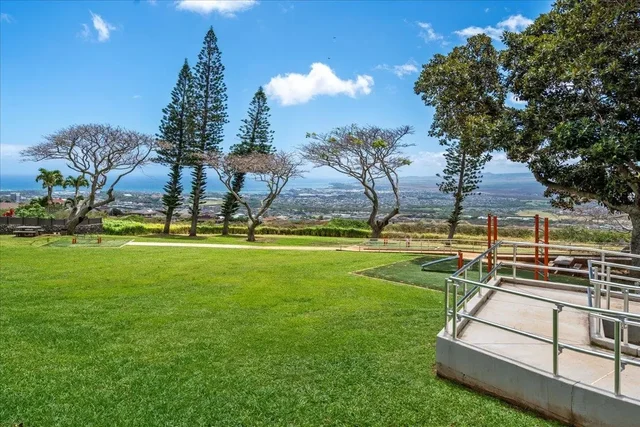 Listing Image for 543 Polulani Dr 44 of 50